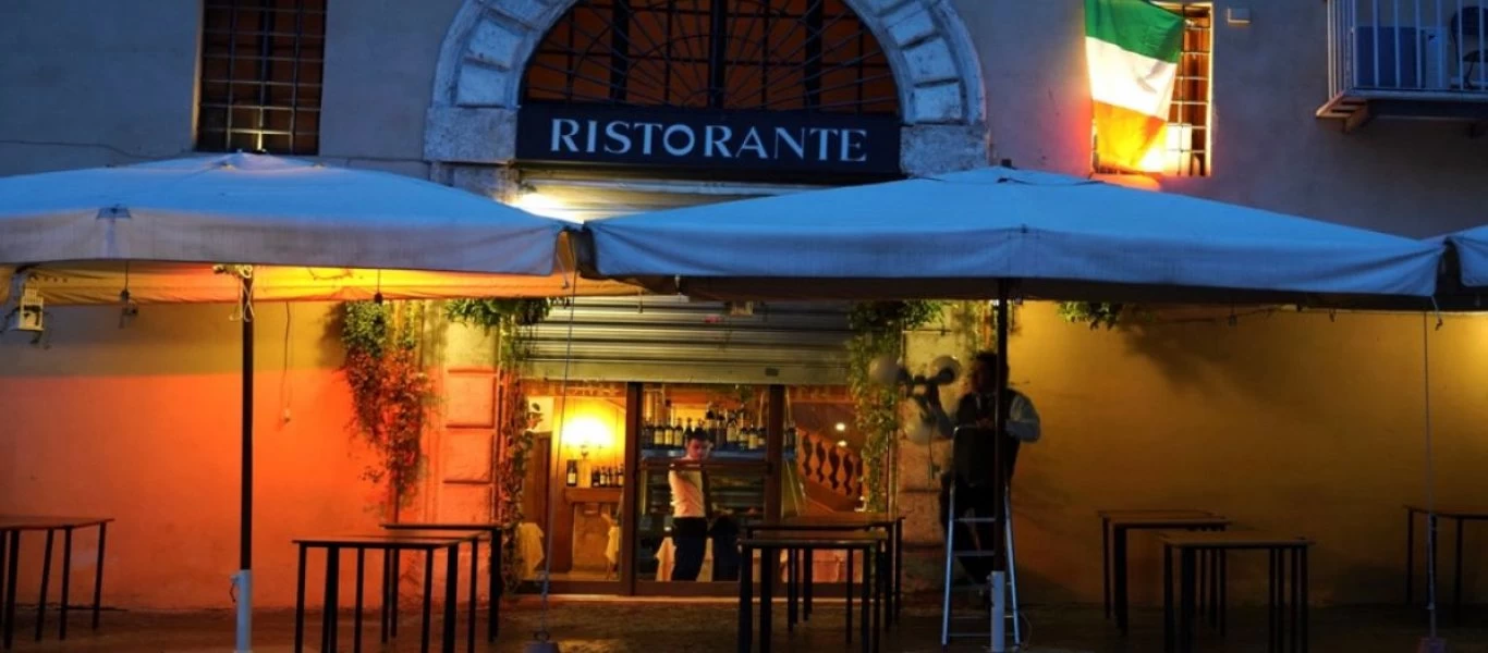 Ιταλία: Η αστυνομία ελέγχει τους πάντες - Επιπλήξεις σε όσους βγαίνουν «άνευ λόγου» από τα σπίτια τους